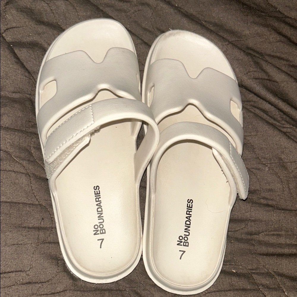 No Boundaries Cream Slide Sandals